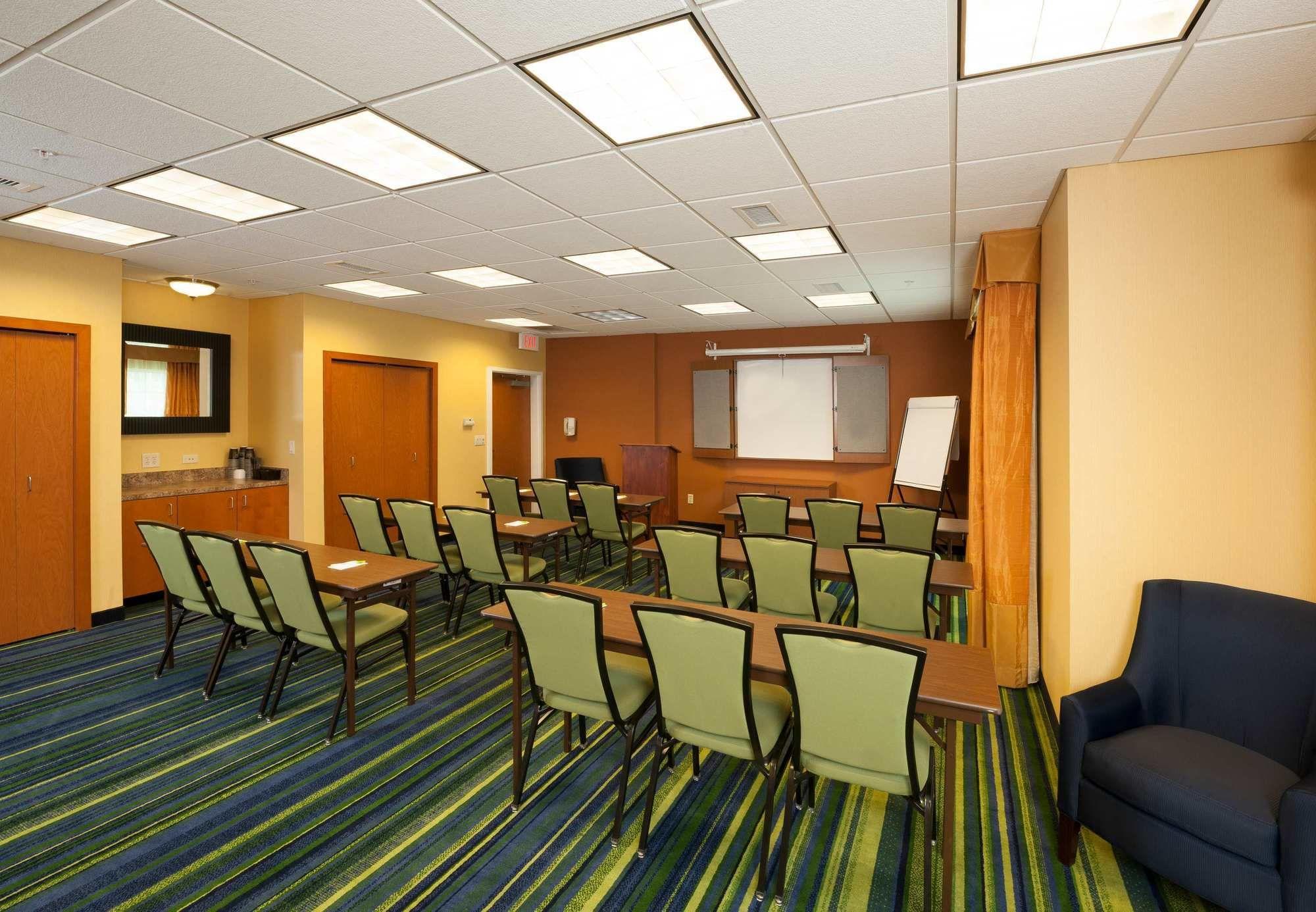 Fairfield Inn & Suites By Marriott Brunswick Freeport Eksteriør bilde